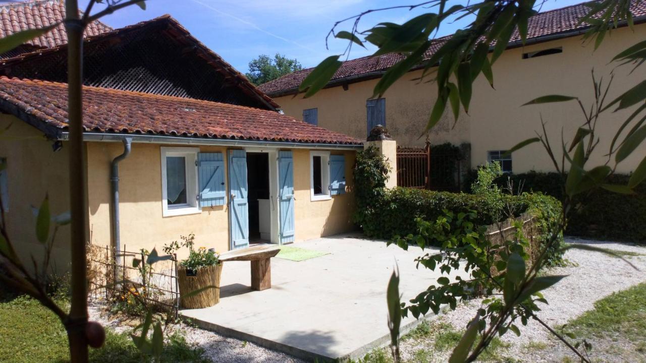 Clos Du Gaja Pres De Jazz In Marciac Troncens Exterior foto